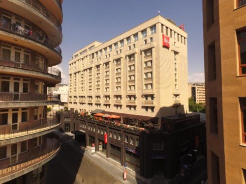 هتل بین ایروان