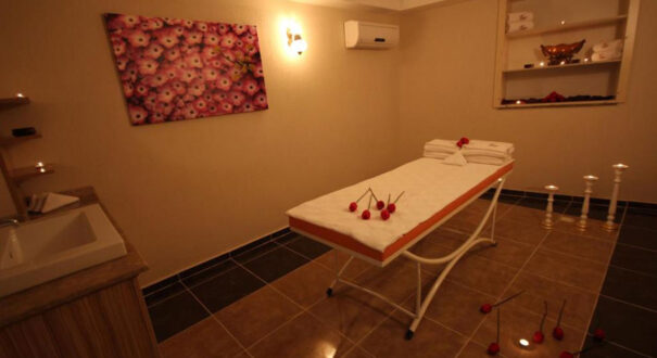 Grand-Corner-Hotel-Izmir-98745255 هتل گرند کرنر ازمیر