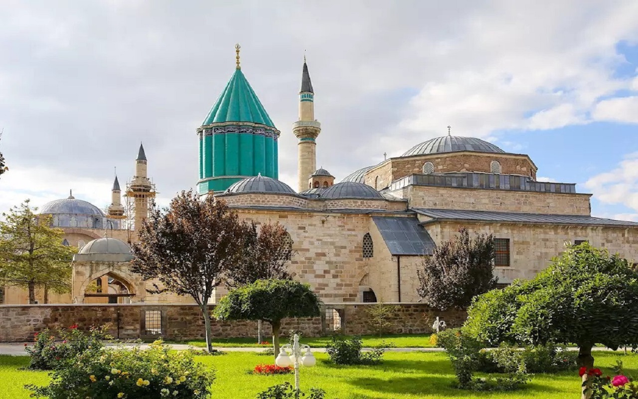 شرایط تور اقساطی قونیه